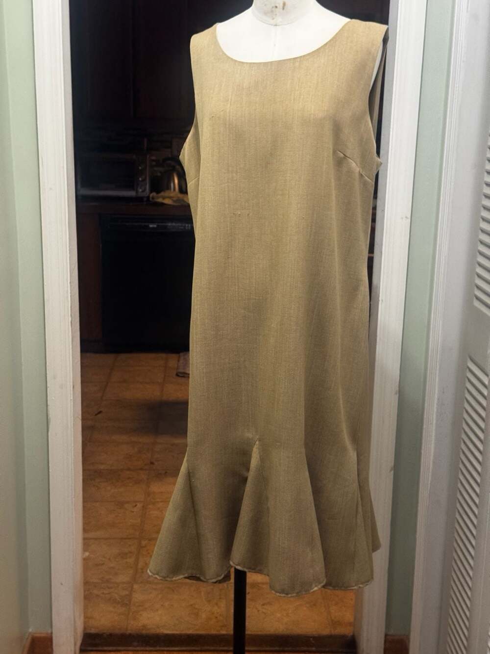 Danny & Nicole Women's Size 16 Tan Beaded Skirt Suit Set